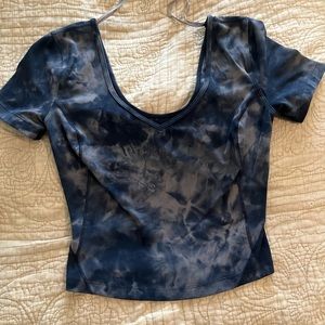 Lululemon athletic top